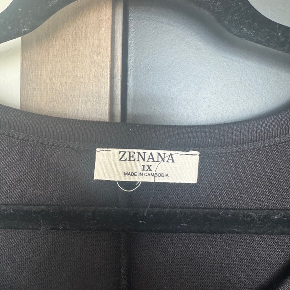 Zenana Outfitters Black Long Sleeve Top - Picture 2 of 3